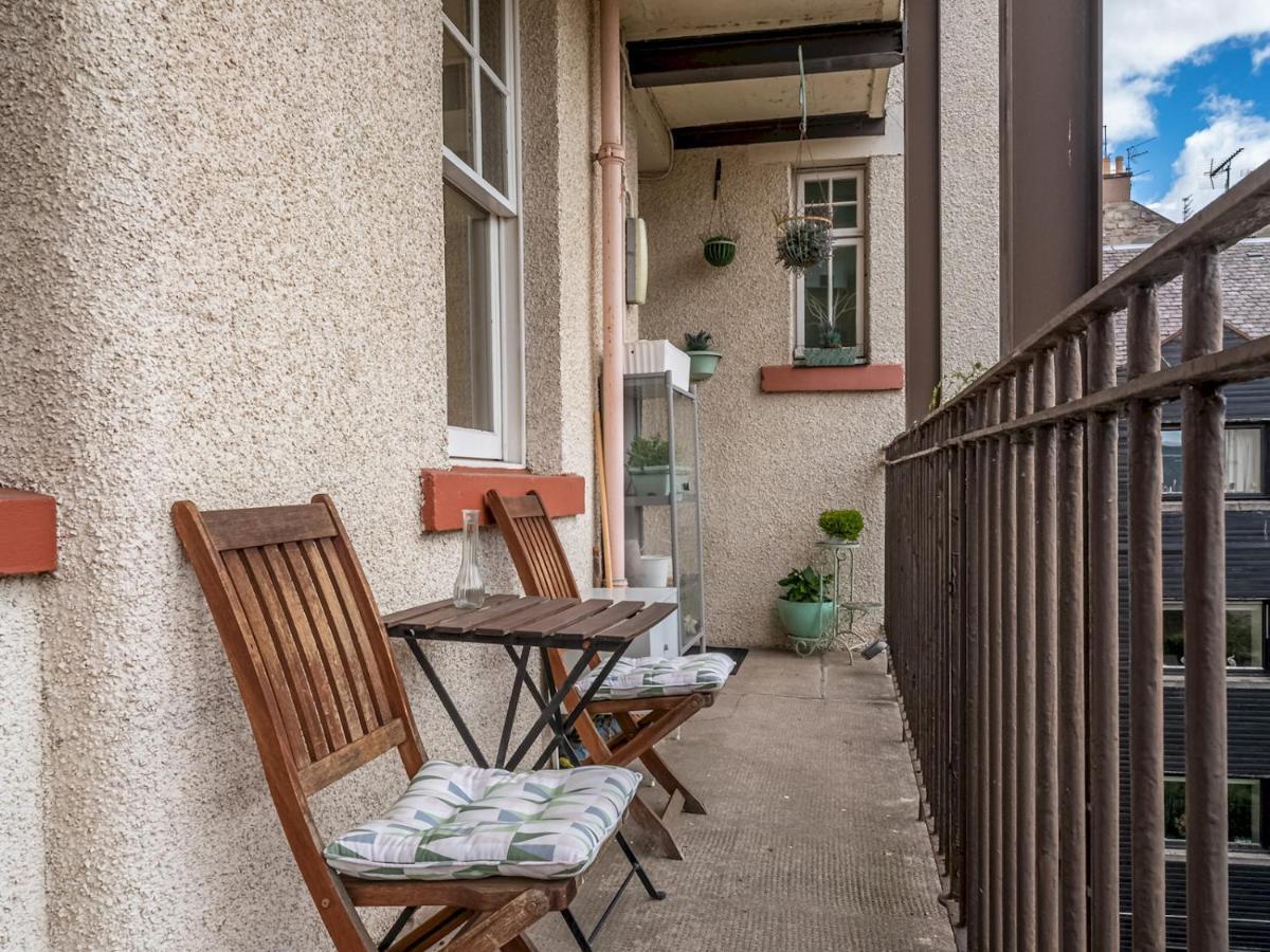Pass The Keys Central Spacious Flat At Royal Mile EDI Buitenkant foto